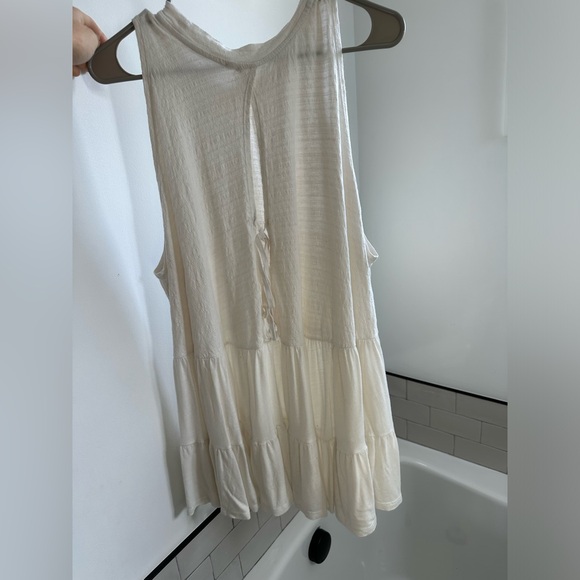 size medium white Free People tunic - Picture 2 of 3